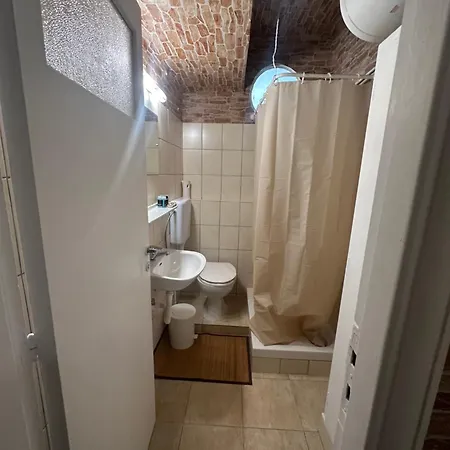 The Cave Apartment Athen